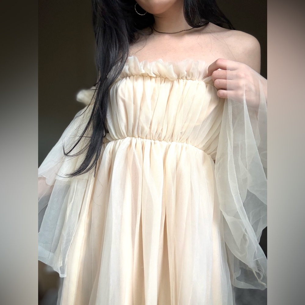 Elegant Cream Strapless Dress